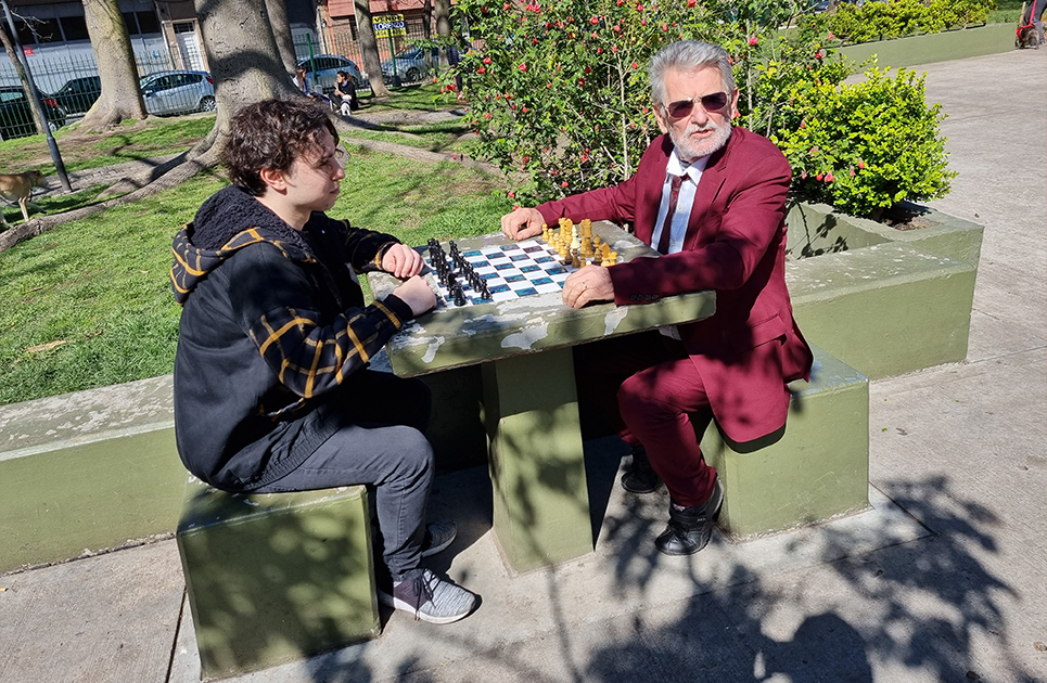 tercera foto del video A Veces de Carpir