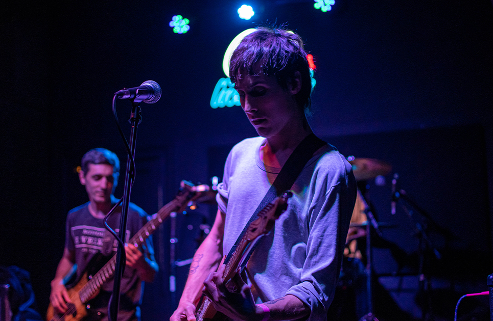 foto de carpir en el club de la música